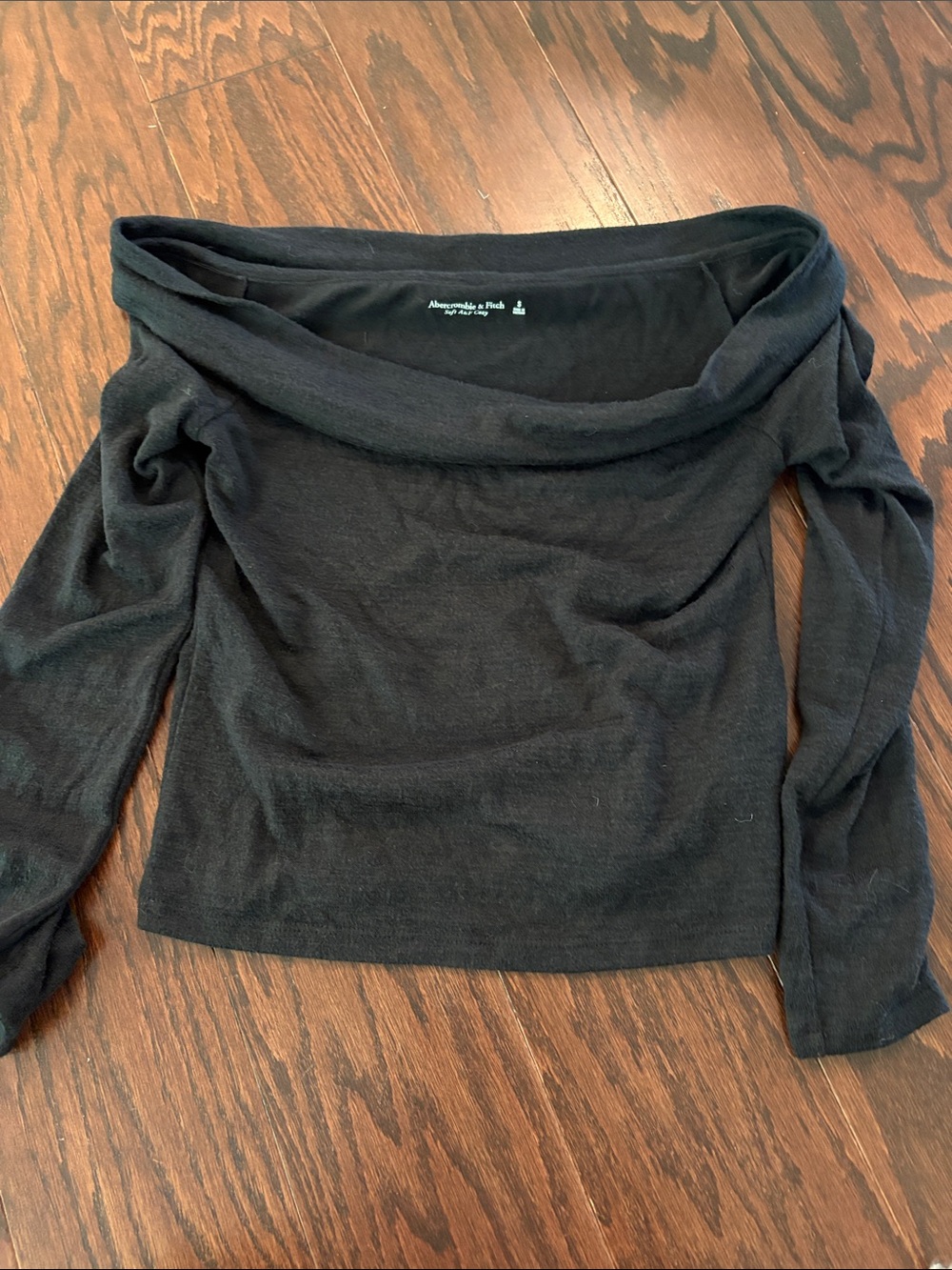 Abercrombie & Fitch Black Off-the-Shoulder Knit Top